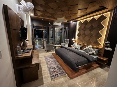 House of lights - Solan 