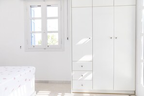 2 sovrum, strykjärn/strykbräda, resesäng och gratis wi-fi