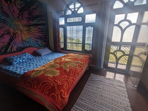 隔音、免費無線上網、床單