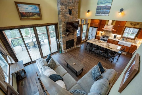 Private Hiking Trails, Pet Friendly, View, Privacy