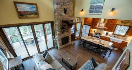 Private Hiking Trails, Pet Friendly, View, Privacy