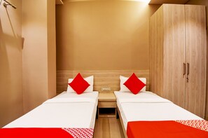 Classic Room | 1 bedroom, desk, free WiFi - OYO Flagship Kitchen Q Inn (Kolkata)
