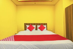 Quarto casal standard | 1 quarto, roupa de cama