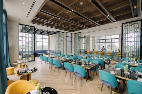 Restaurant. Citadines Bacolod City