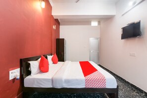 Habitación clásica | 1 habitación, escritorio y wifi gratis 