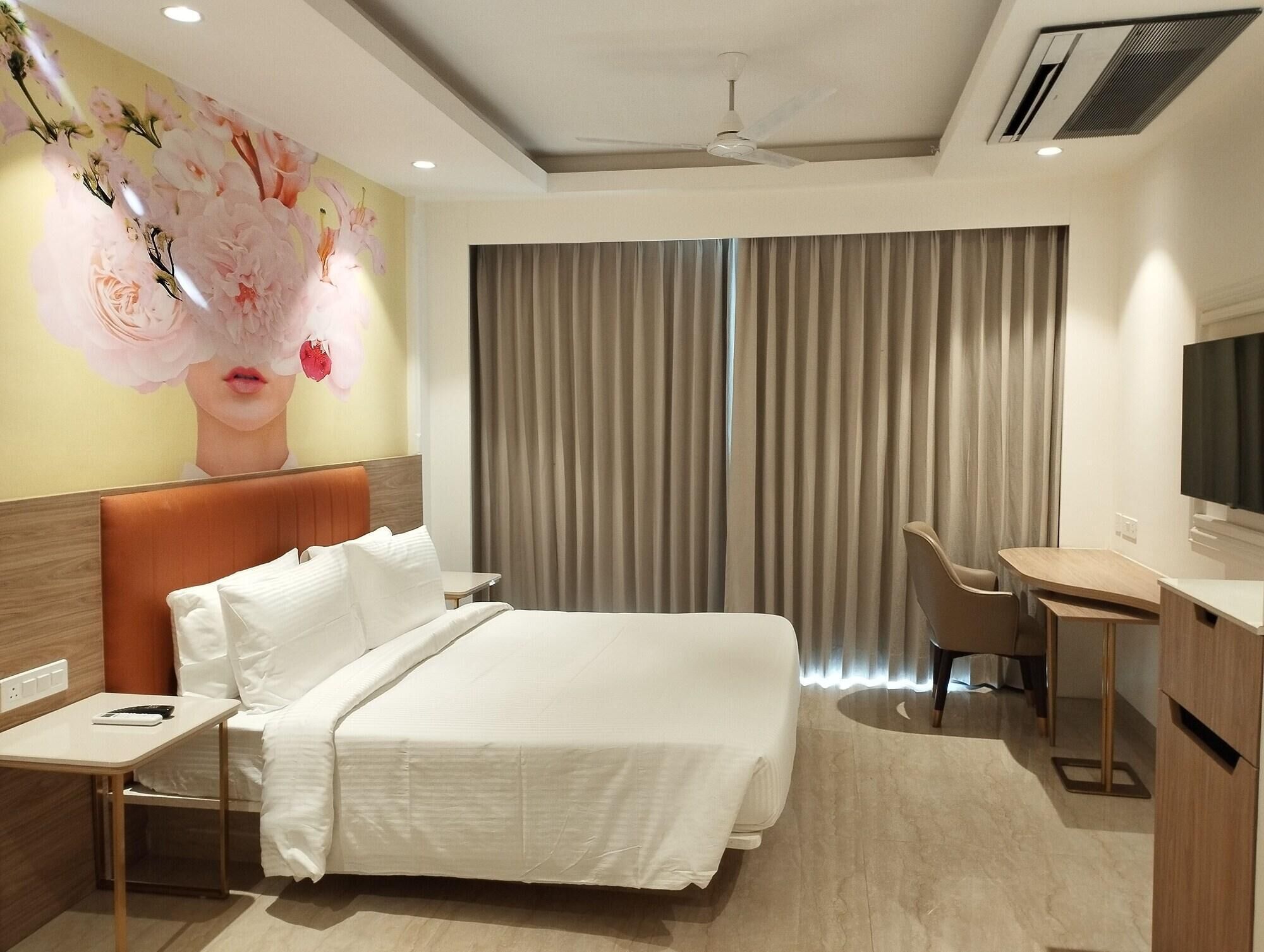 Biancheria da letto di alta qualità, minibar, una scrivania