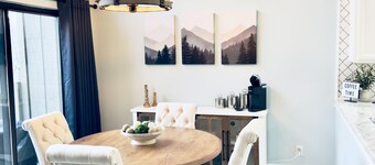 The Retreat - At Lake Monroe. 
No Cleaning Fees.