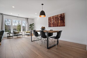 联排别墅 | 客房内用餐