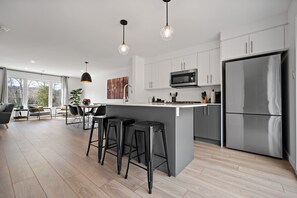 Townhome | Private kitchen