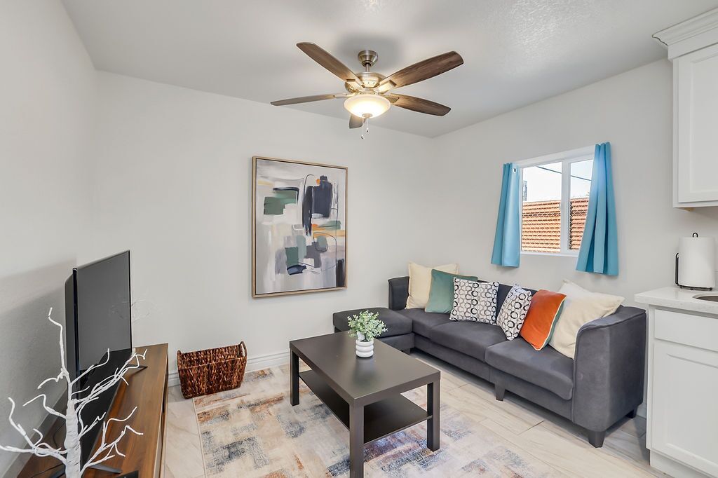 2BR Desert Retreat Central Phoenix Monthly Rental