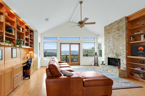 Casa Robles- Mockingbird I Couples, stargazing