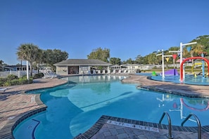 Piscine intérieure, piscine chauffée