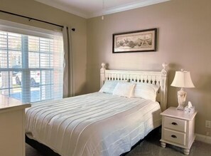 3 chambres, fer et planche à repasser, Wi-Fi gratuit