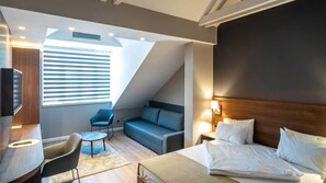 Habitació doble familiar | Caixa forta a l'habitació, decoració individual i escriptori 