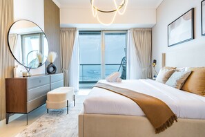 3 bedrooms, in-room safe, iron/ironing board, free WiFi