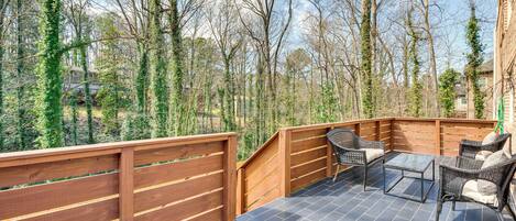 House (4 Bedrooms) | Front of property