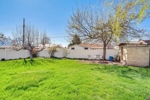 House (3 Bedrooms) | Interior - Charming Orem Home w/ Yard - Near BYU & Uvu! (Orem)