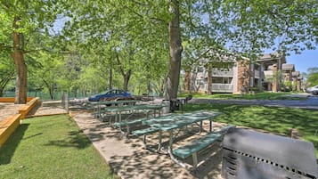 Apartment (1 Bedroom) | Interior