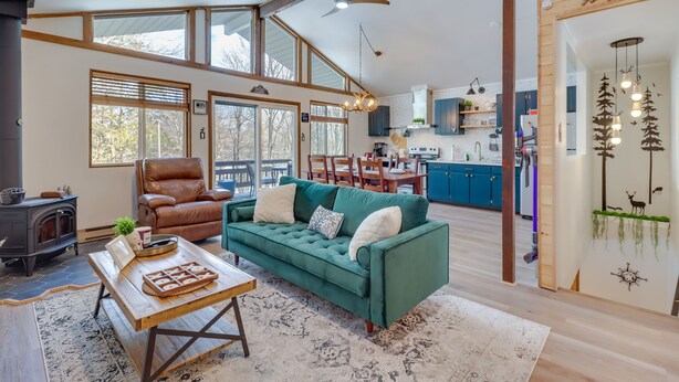 Cottage (3 Bedrooms) | Area soggiorno