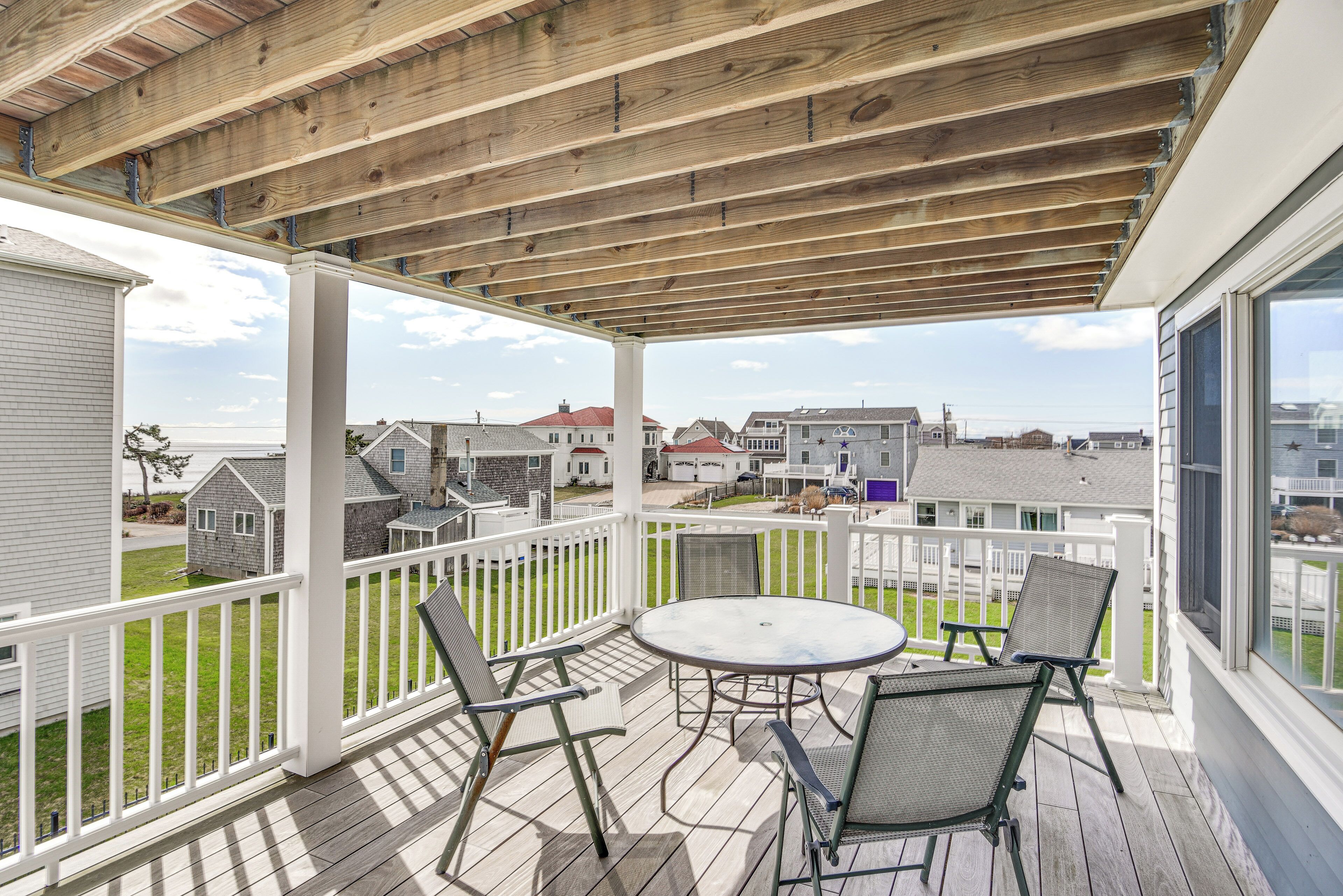 House (3 Bedrooms) | Front of property