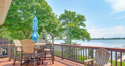 Villa on Lake Darling: Fire Pit, Kayaks + Dock!