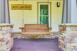 House (3 Bedrooms) | Interior - Villa on Lake Darling: Fire Pit, Deck & Bbq! (Alexandria)
