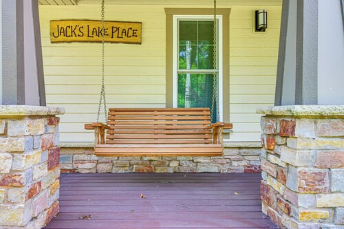 Villa on Lake Darling: Fire Pit, Deck & Bbq!