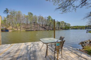 House (2 Bedrooms) | Interior - Lake Gerald Cabin Rental w/ Boat Dock & Grill! (Delta)