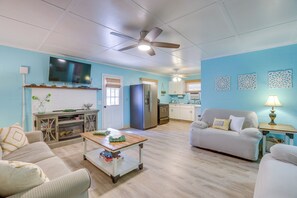Hús (2 Bedrooms) | Að innan
