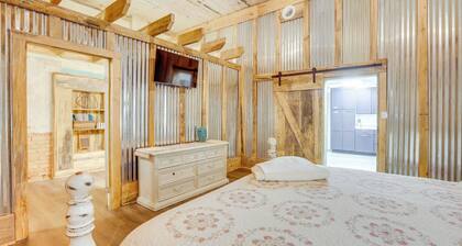 Downtown Lineville Vacation Rental ~ 10 Mi to Lake