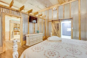 Apartment (1 Bedroom) | Interior