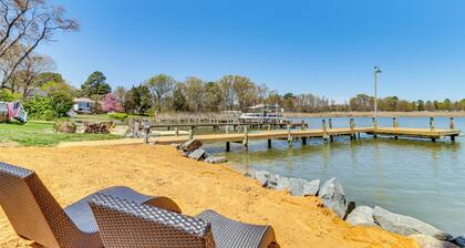 Waterfront Colonial Beach Studio w/ Boat Dock!