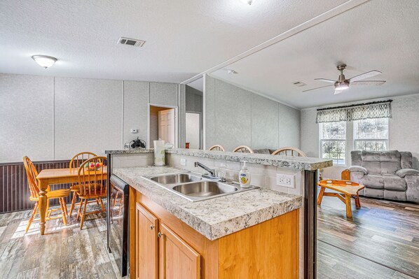 House (3 Bedrooms) | Interior - 7 Mi to Crystal River: Home w/ Yard & Fire Pit! (Citrus Springs)