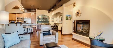 Apartment (2 Bedrooms) | Front of property