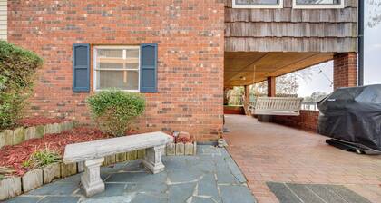 Lakefront New London Home: Dock, Fire Pit + Views!