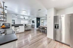 House (3 Bedrooms) | Interior - Riverfront Royal Home w/ Hot Tub & Fire Pits! (Royal)