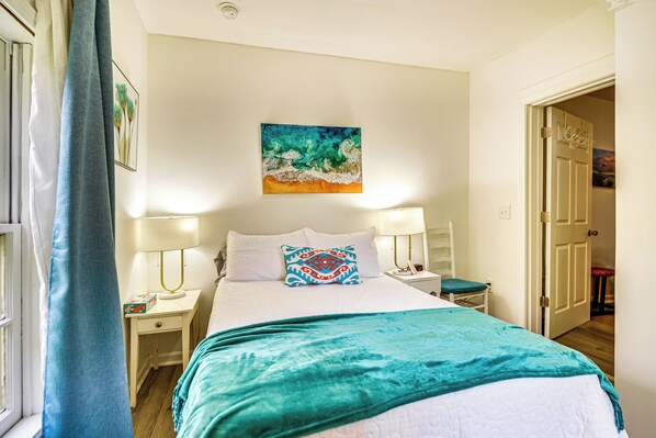 House (2 Bedrooms) | Interior