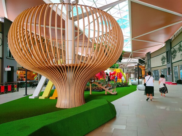 Children's area - Legoland 7min walk @HappyStarLight Suite for families-2B2R Lakeview 1-8pax max (Iskandar Puteri)