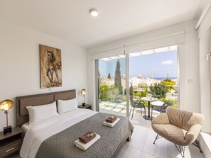 3 Schlafzimmer, Bügeleisen/Bügelbrett, Bettwäsche