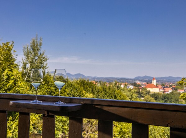 House (Duplex one bedroom Holiday Home with ) | Balcony