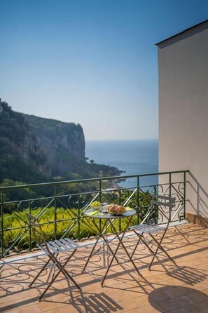 低刺激性寝具、セーフティボックス (室内)、客室ごとに異なる装飾、客室ごとに異なるインテリア