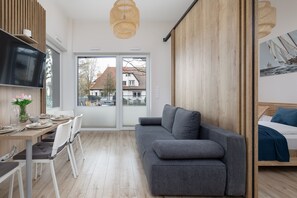 Studio, Balcony | Living room