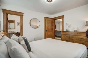 2 chambres, bureau, fer et planche à repasser, Wi-Fi