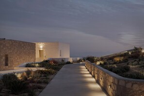 Exterior - Horizon Suites Milos (Milos)