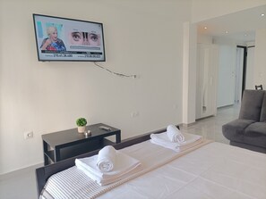 1 室のベッドルーム、アイロン / アイロン台、WiFi、ベッドシーツ