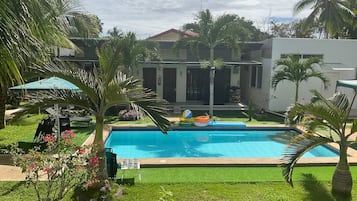 Piscina all'aperto
