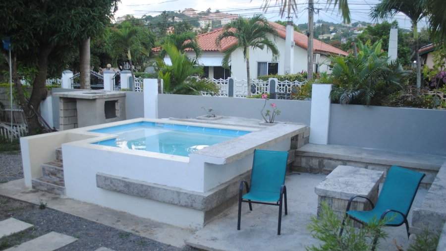 The Dream Nest At Csompo Silver Manor