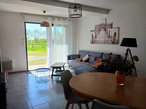 Maison à la Campagne à 7km de la Loire à Vélo Près D'un Espace Loisir Baignade