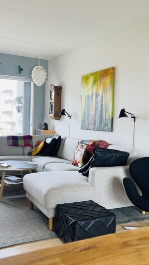 TV - City Apartment in Copenhagen with 2 bedrooms sleeps 3 (Copenhagen)