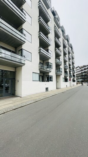 Exterior - City Apartment in Copenhagen with 2 bedrooms sleeps 3 (Copenhagen)